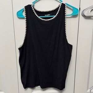 Old Navy Black Tank with Cream Scallop Trim